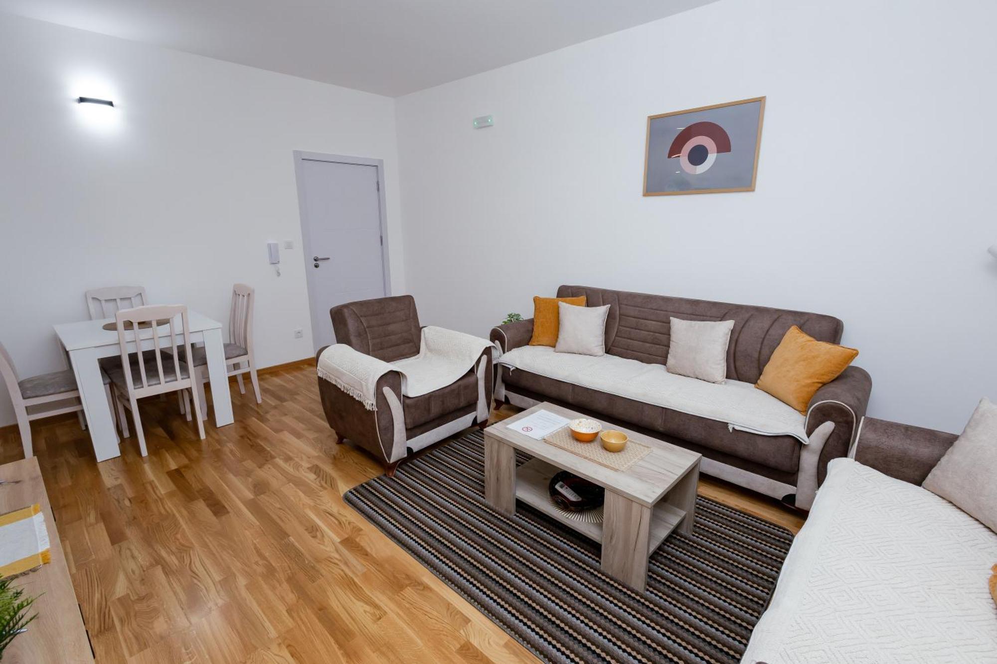 Ferienwohnung Elegant Escape Podgorica Exterior foto